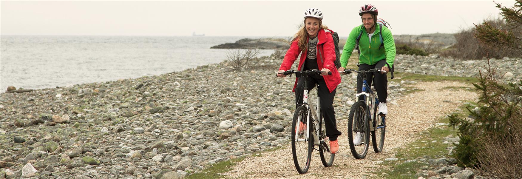 cycling on the island Jomfruland