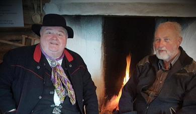 Til minne om folkekunstlegenda Hølje Gonge - Med Knut Buen og Ragnar Haugstøl Til minne om folkekunstlegenda Hølje Gonge - Med Knut Buen og Ragnar Haugstøl